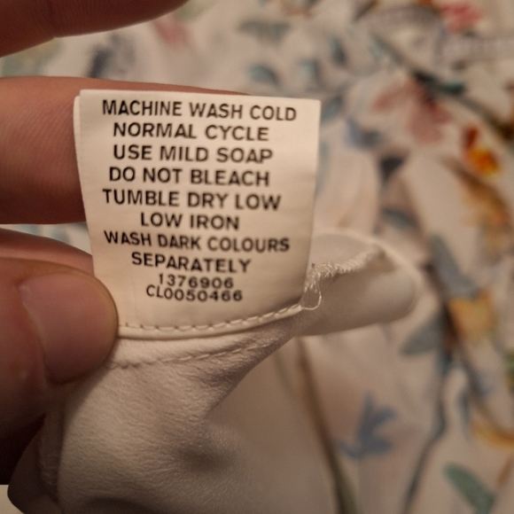 Eshakti maxi dress butterflies - Picture 12 of 14